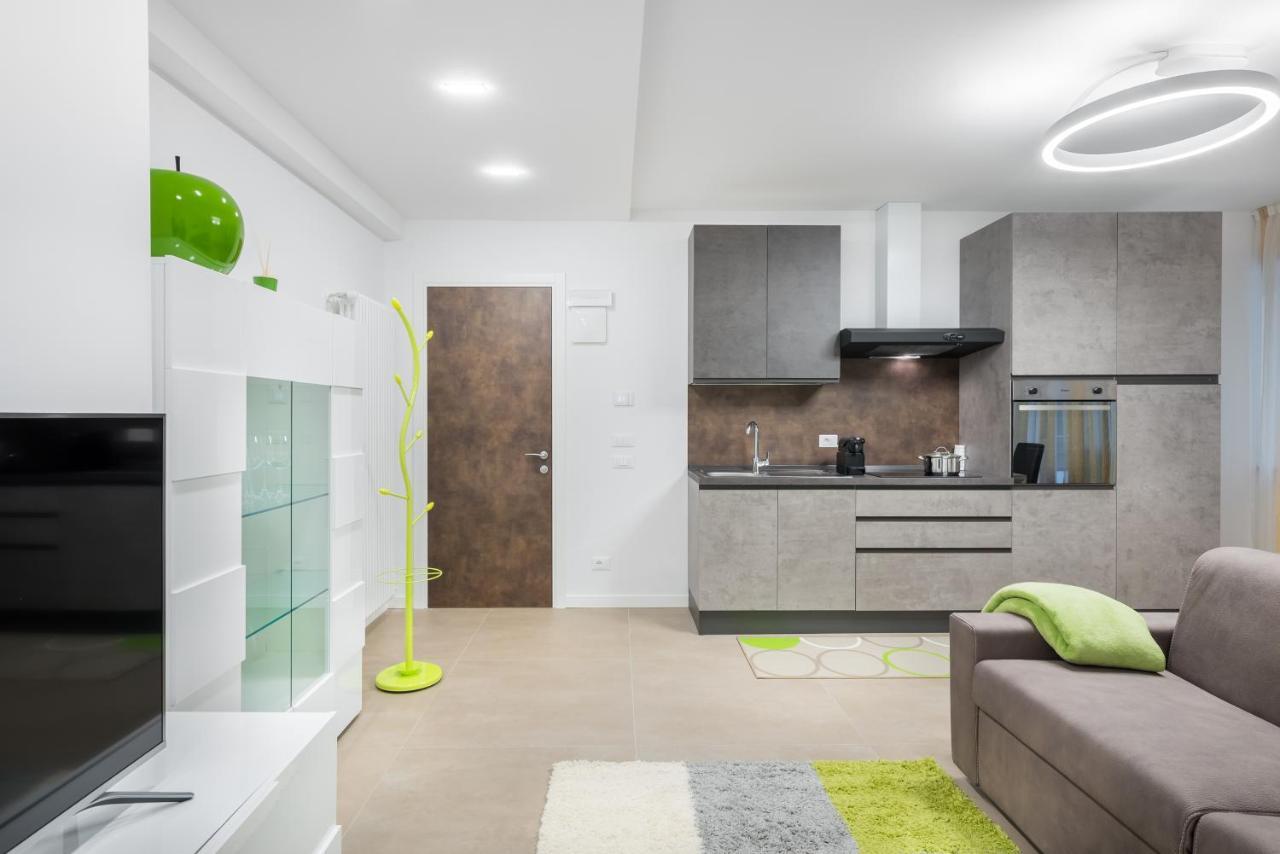 Fior Apartments Schiller Merano Bagian luar foto