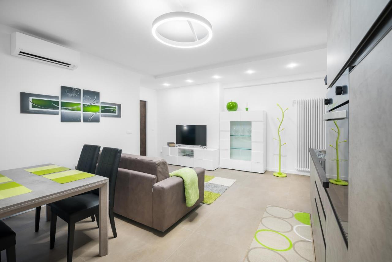 Fior Apartments Schiller Merano Bagian luar foto