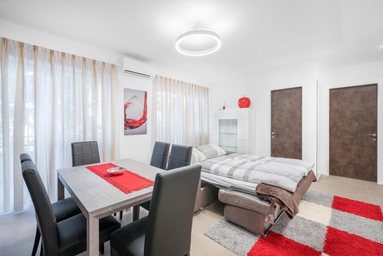 Fior Apartments Schiller Merano Bagian luar foto