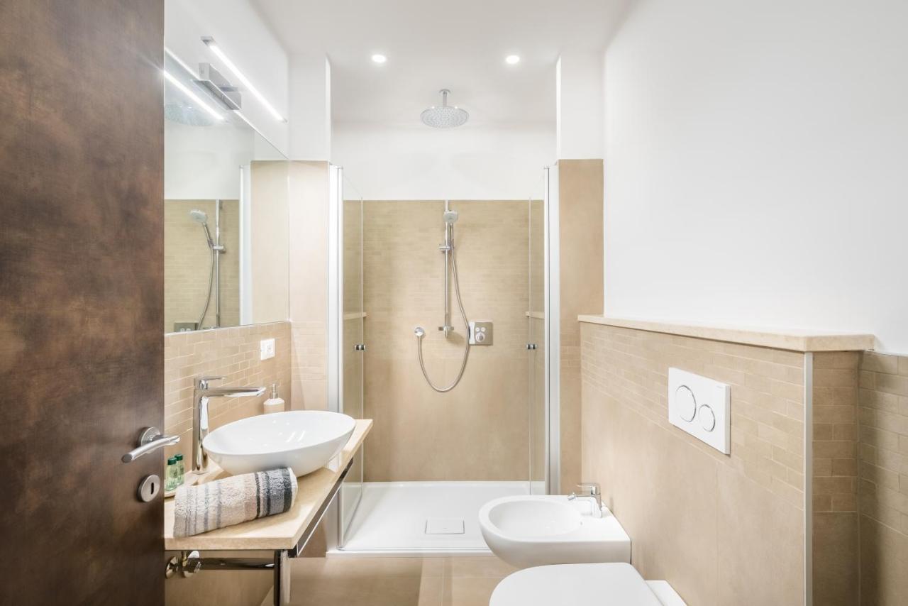 Fior Apartments Schiller Merano Bagian luar foto
